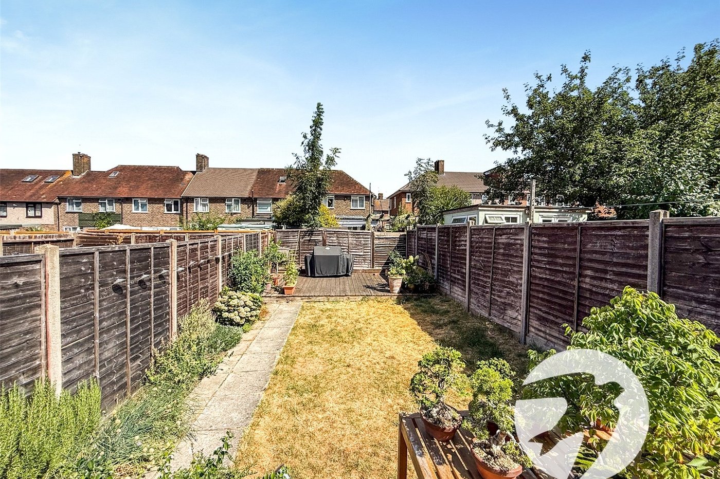 3 bedroom house for sale in London | Robinson Jackson