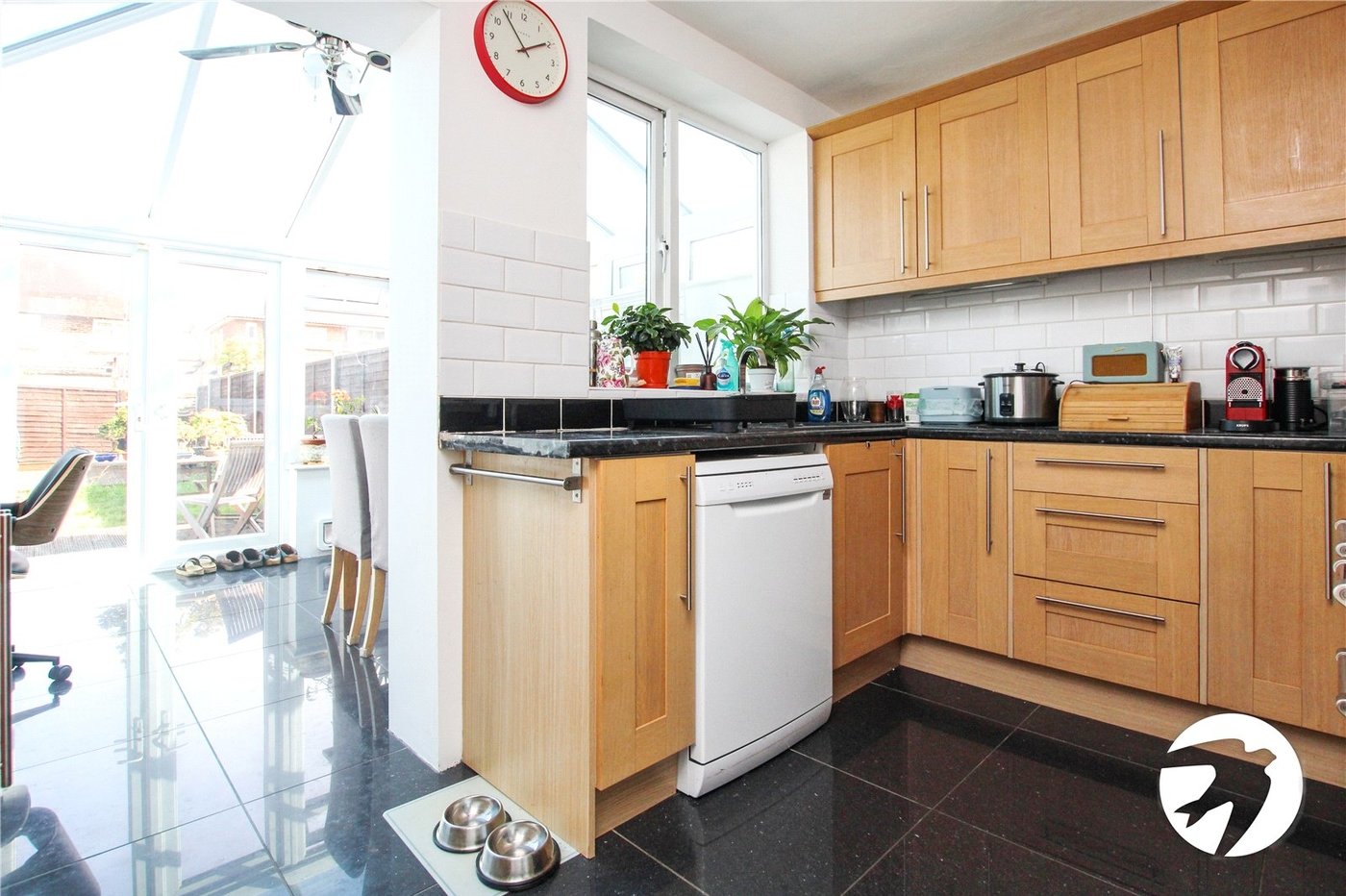 3 bedroom house for sale in London | Robinson Jackson