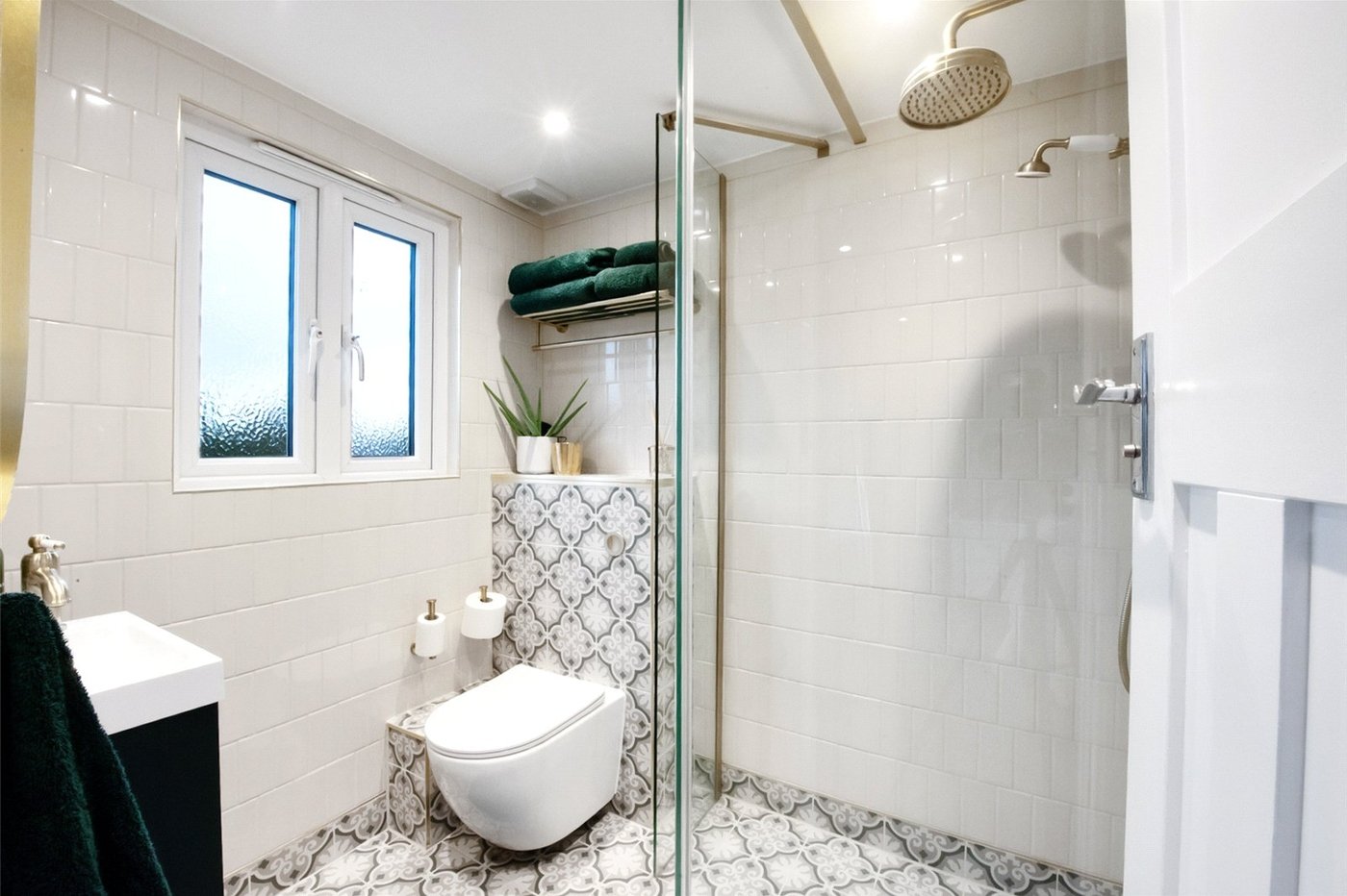 4 bedroom house for sale in Gillingham | Robinson Michael & Jackson