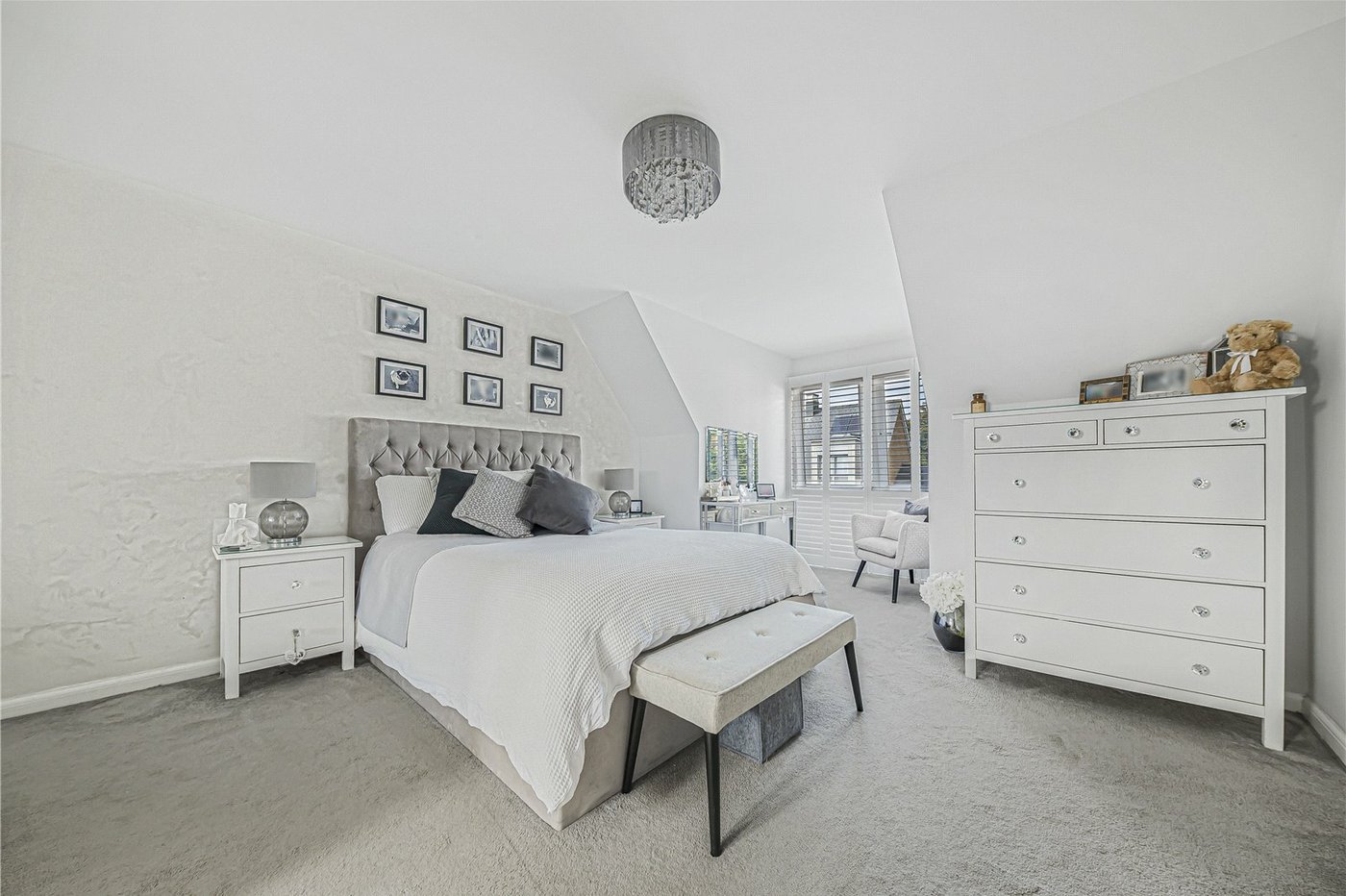 4 bedroom house for sale in Greenhithe | Robinson Jackson