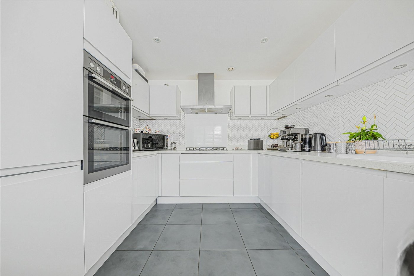 4 bedroom house for sale in Greenhithe | Robinson Jackson