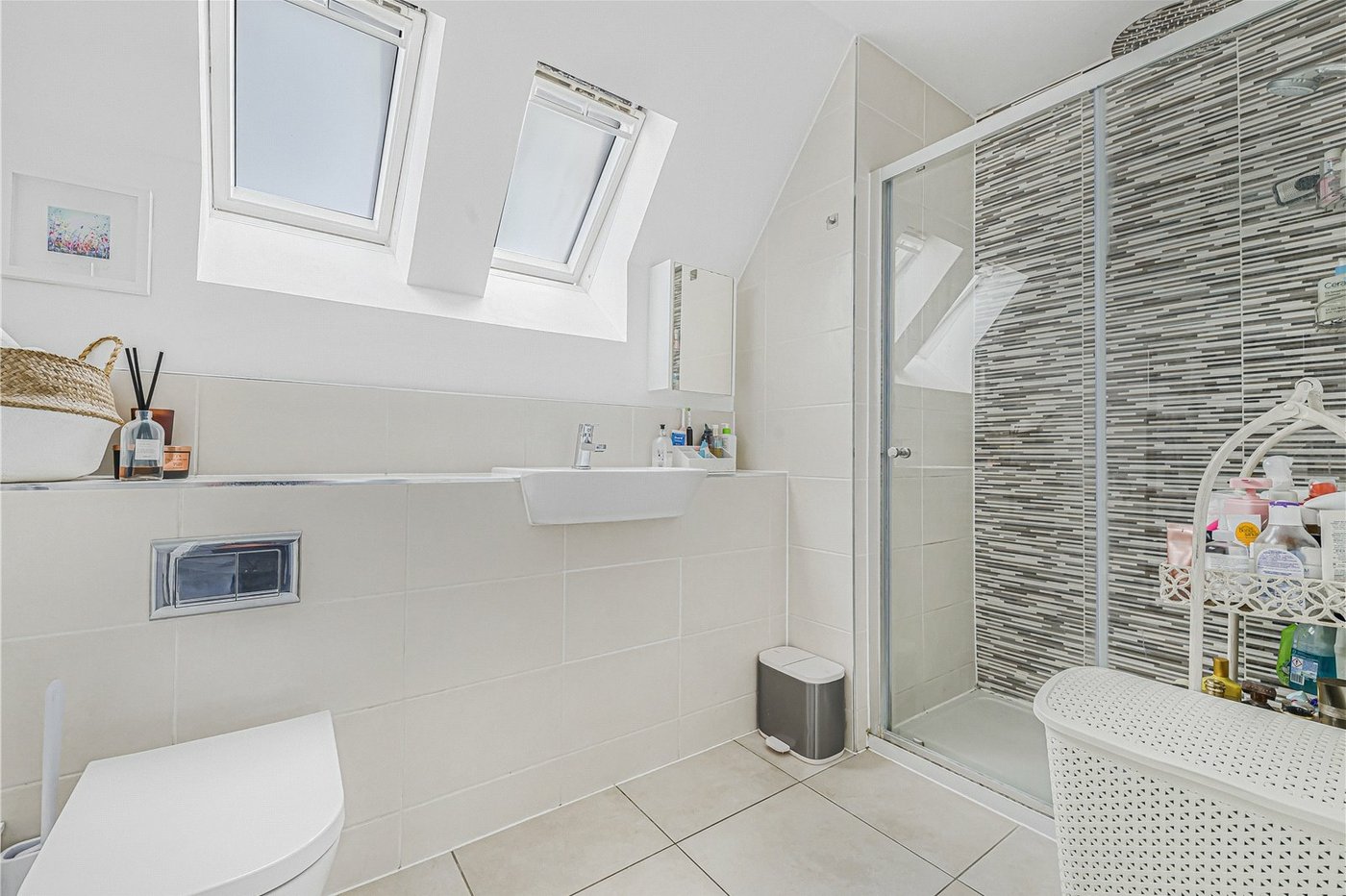 4 bedroom house for sale in Greenhithe | Robinson Jackson