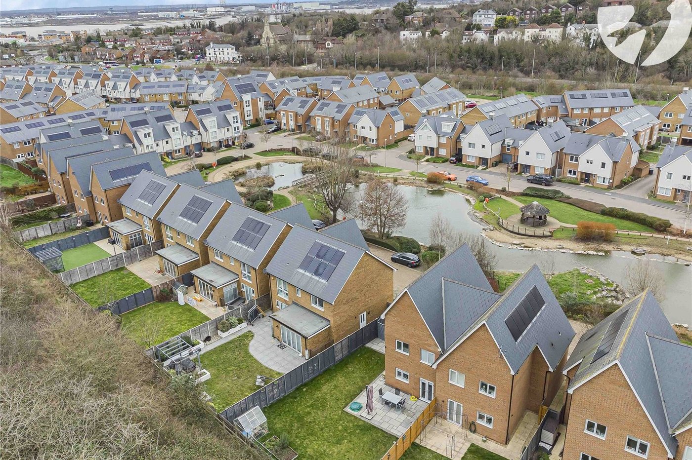 3 bedroom house for sale in Greenhithe | Robinson Jackson
