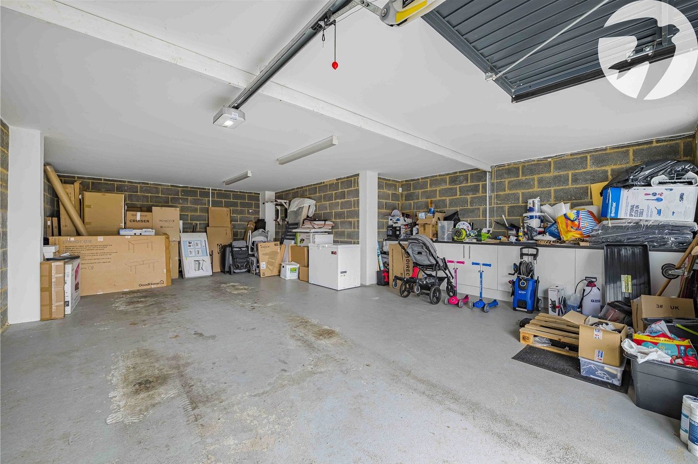 3 bedroom house for sale in Greenhithe | Robinson Jackson