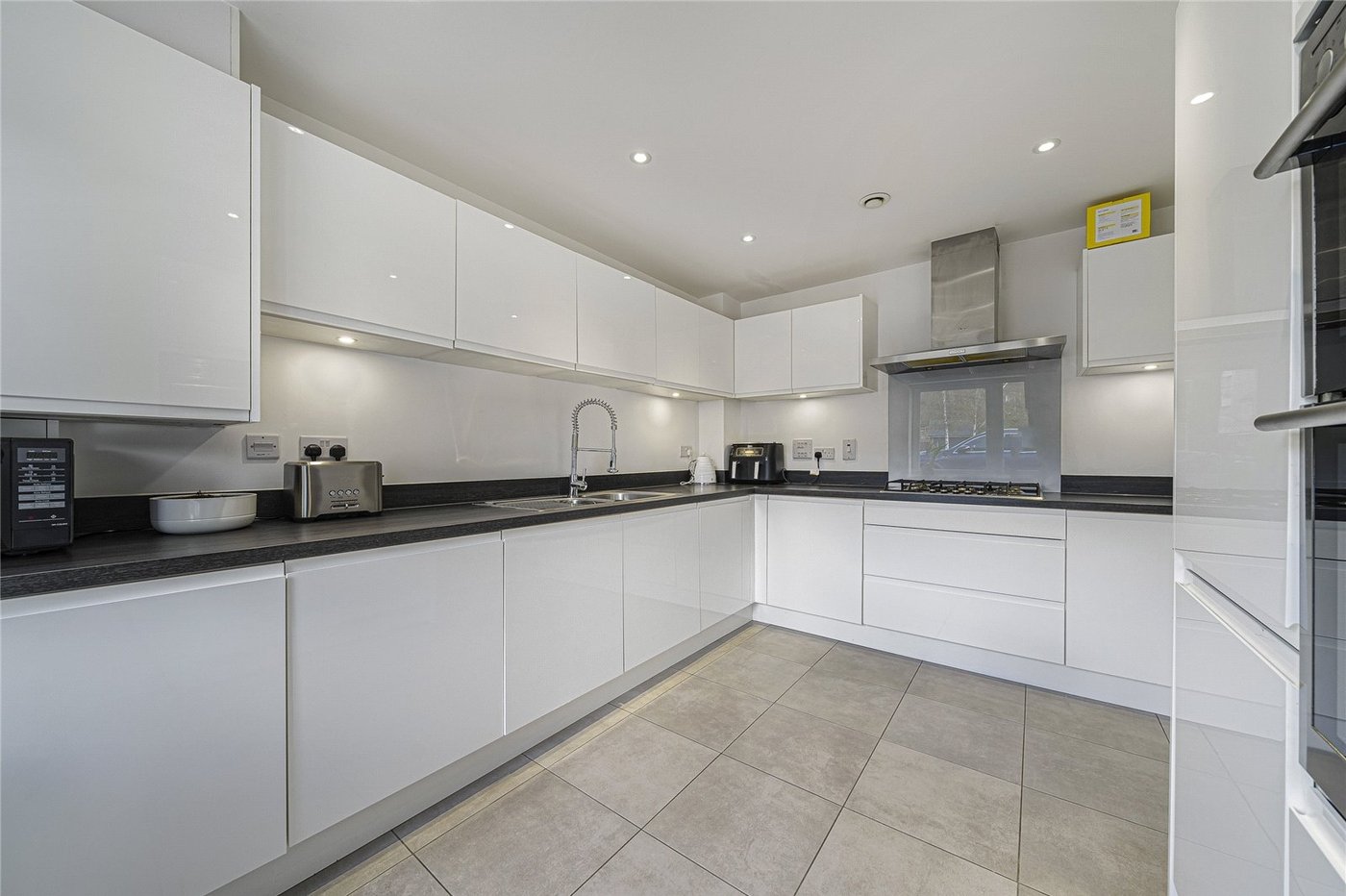3 bedroom house for sale in Greenhithe | Robinson Jackson