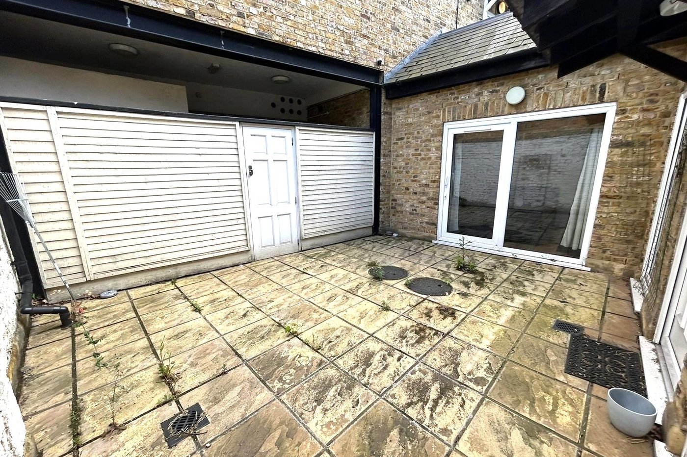 Property for sale in London, SE6 Robinson Jackson