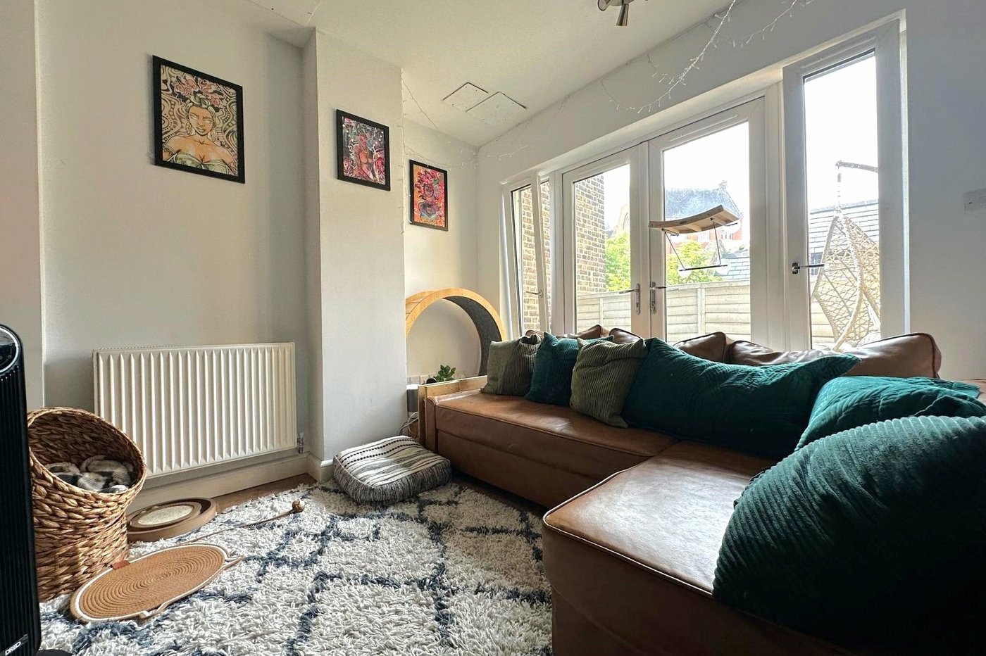 1 bedroom property for sale in London | Robinson Jackson