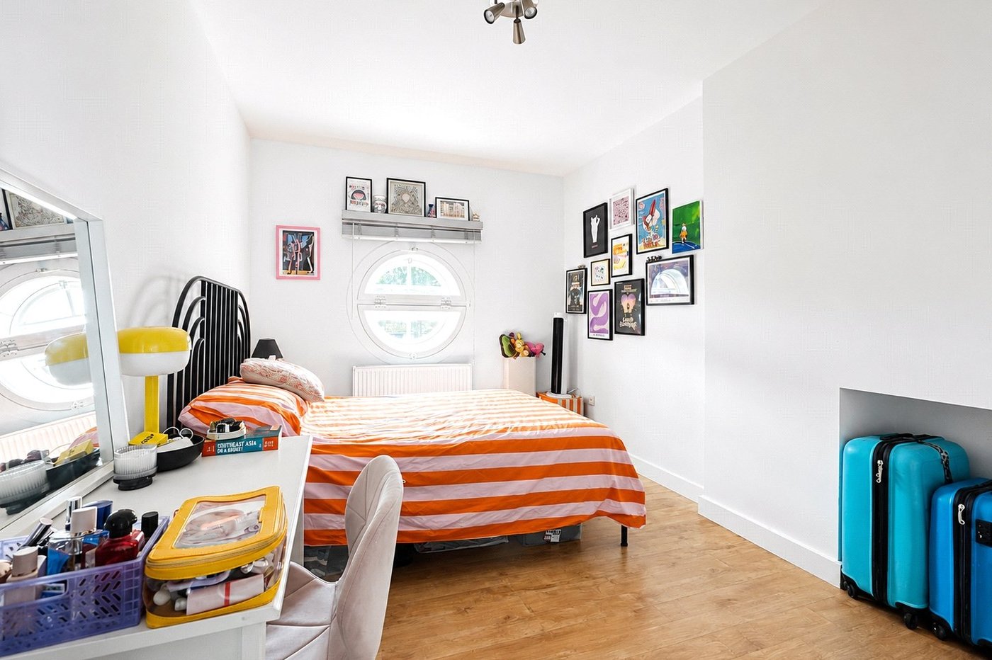 1 bedroom property for sale in London | Robinson Jackson