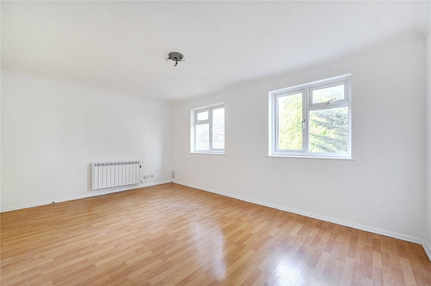 2 bedroom property for sale in Sydenham | Robinson Jackson