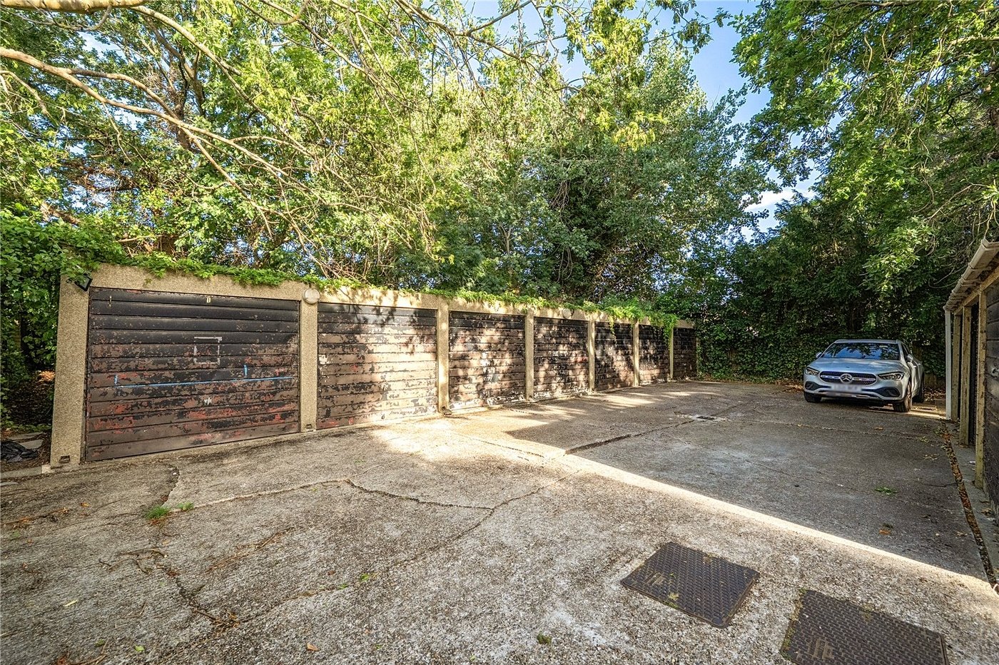 2 bedroom property for sale in Sydenham | Robinson Jackson