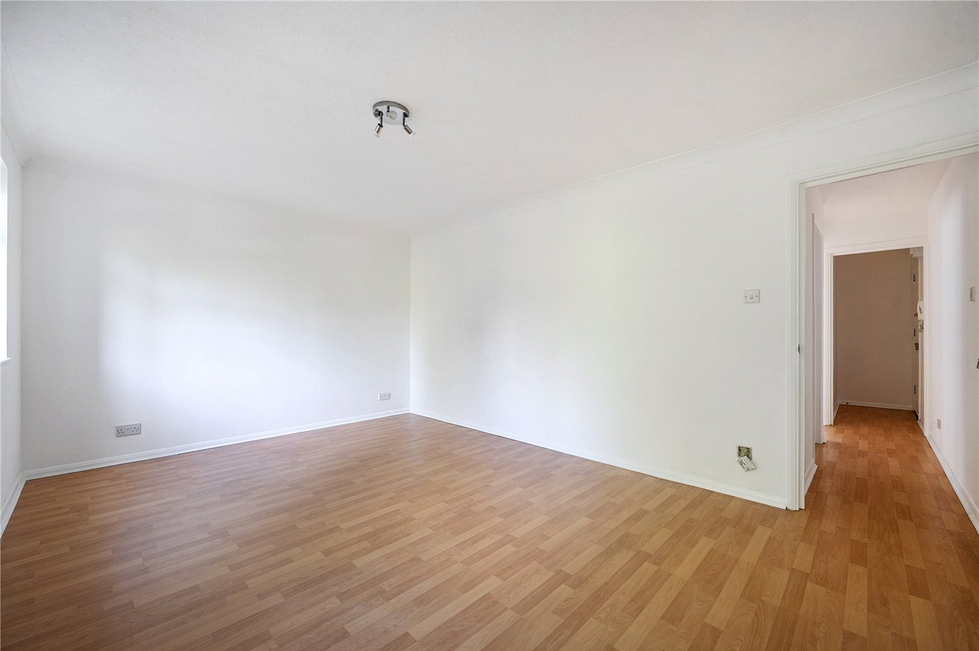2 bedroom property for sale in Sydenham | Robinson Jackson
