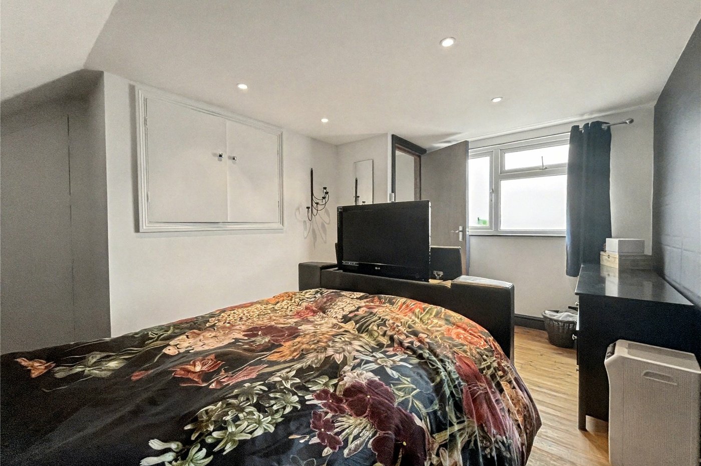 3 bedroom house for sale in Gillingham | Robinson Michael & Jackson