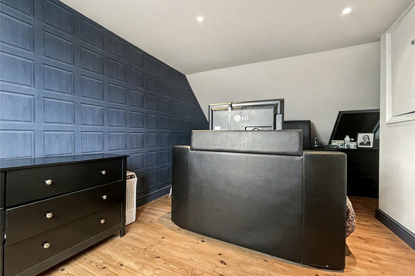 3 bedroom house for sale in Gillingham | Robinson Michael & Jackson