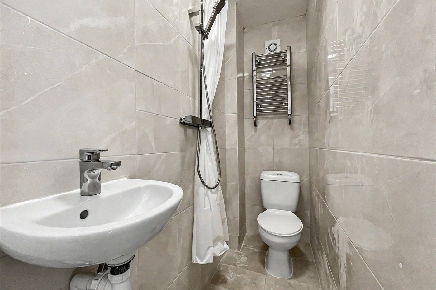 3 bedroom house for sale in Gillingham | Robinson Michael & Jackson