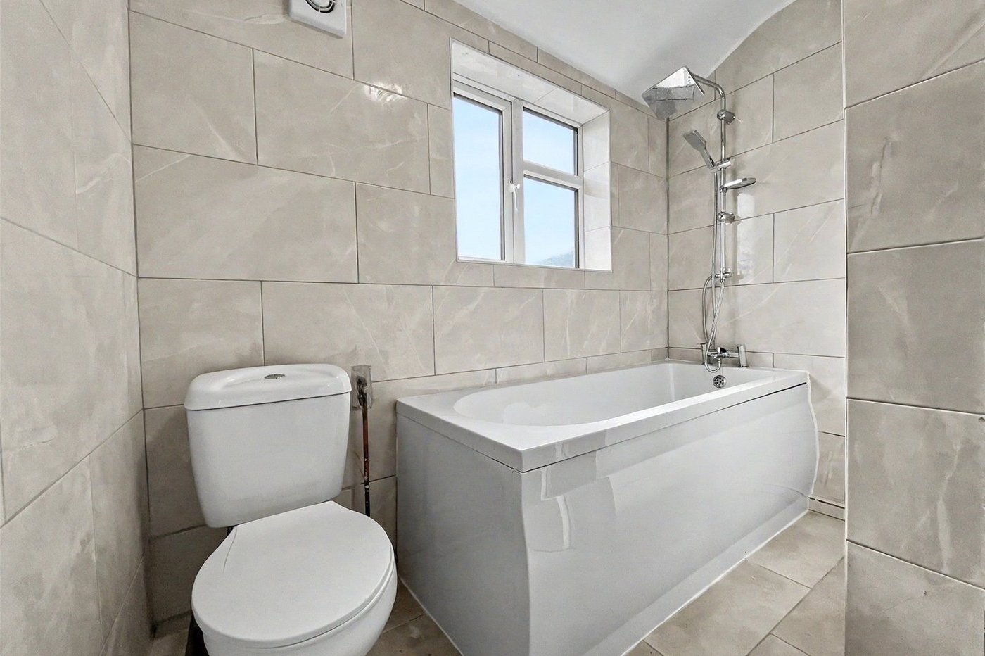 3 bedroom house for sale in Gillingham | Robinson Michael & Jackson