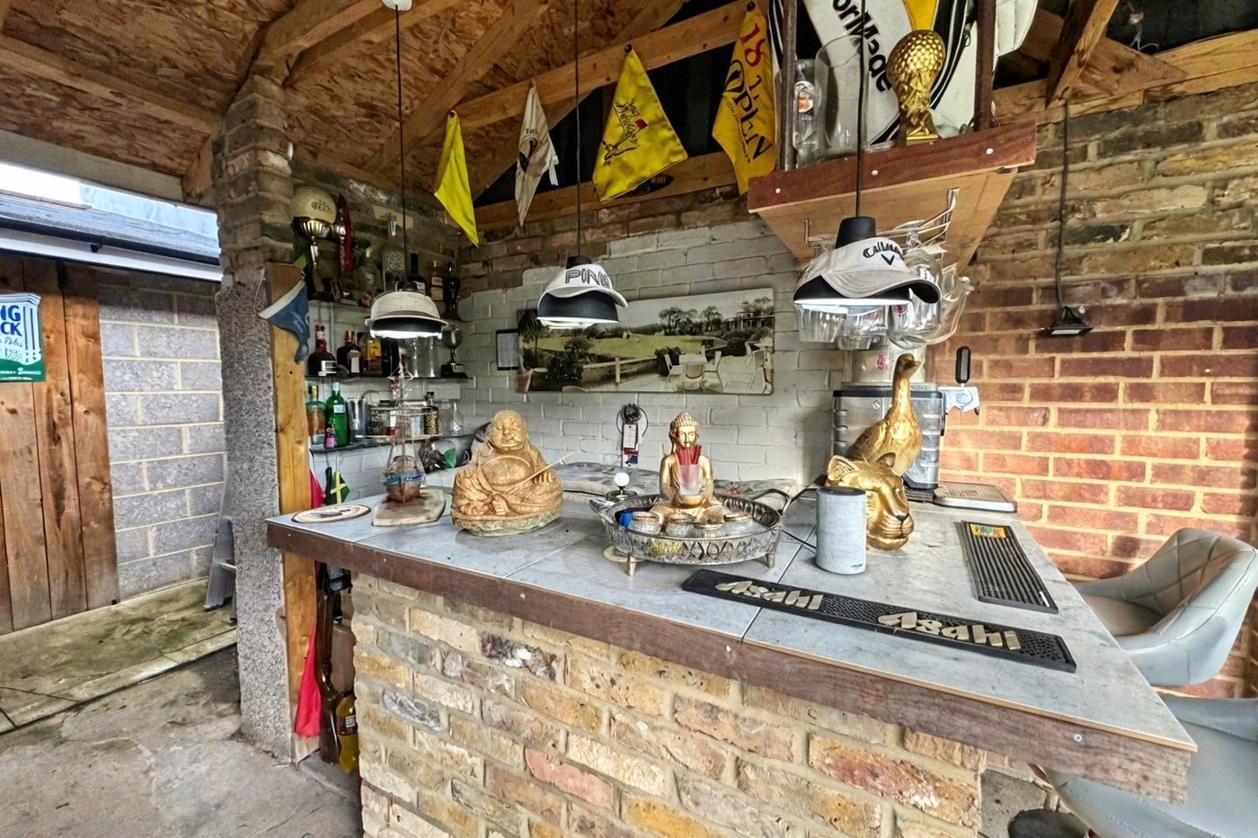 3 bedroom house for sale in South Welling | Robinson Jackson