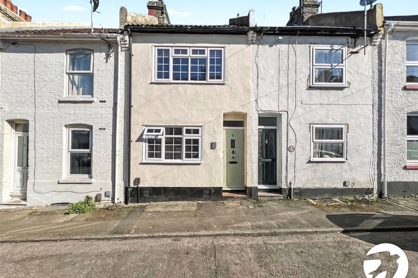 2 bedroom house for sale in Rochester | Robinson Michael & Jackson