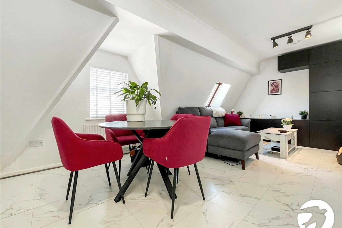 1 bedroom property for sale in Rochester | Robinson Michael & Jackson