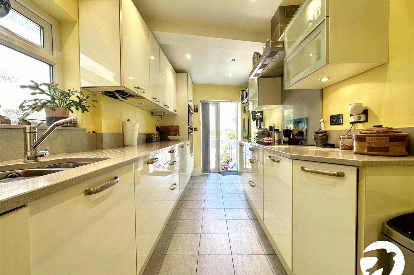 2 bedroom house for sale in Rochester | Robinson Michael & Jackson