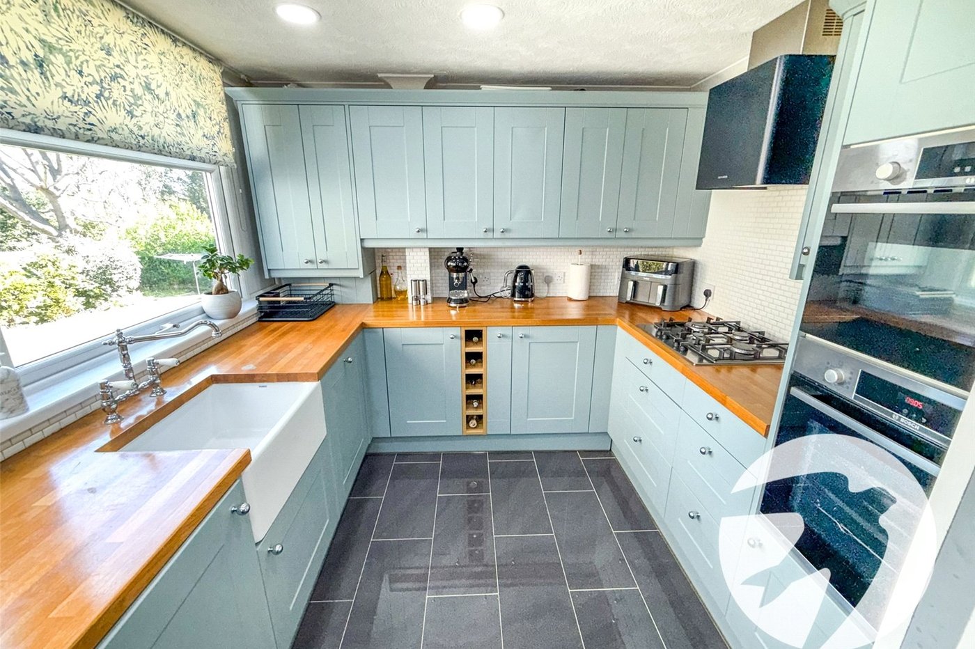 2 bedroom property for sale in Mottingham Lane | Robinson Jackson