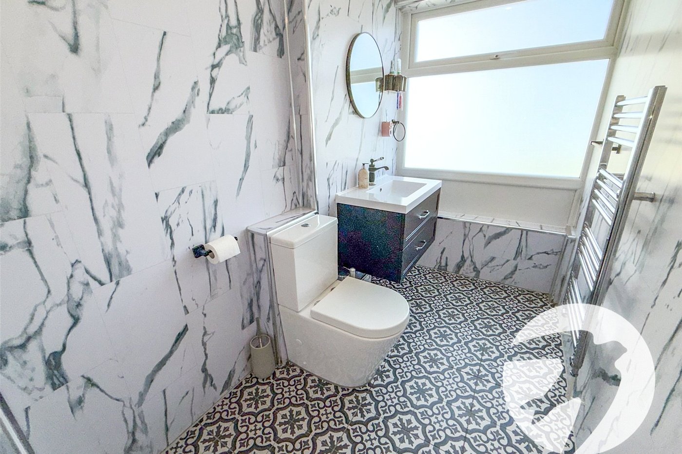 2 bedroom property for sale in Mottingham Lane | Robinson Jackson