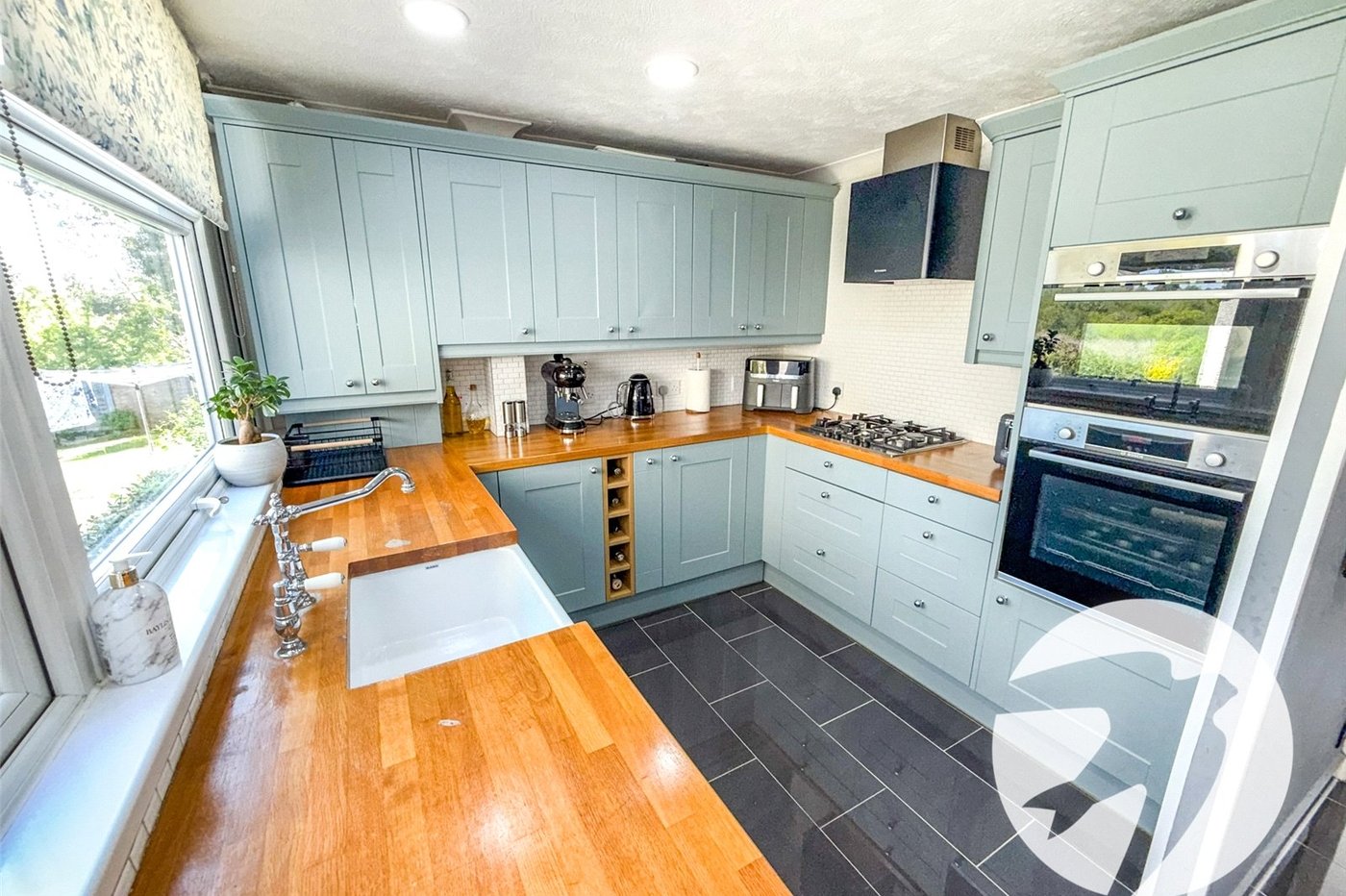 2 bedroom property for sale in Mottingham Lane | Robinson Jackson
