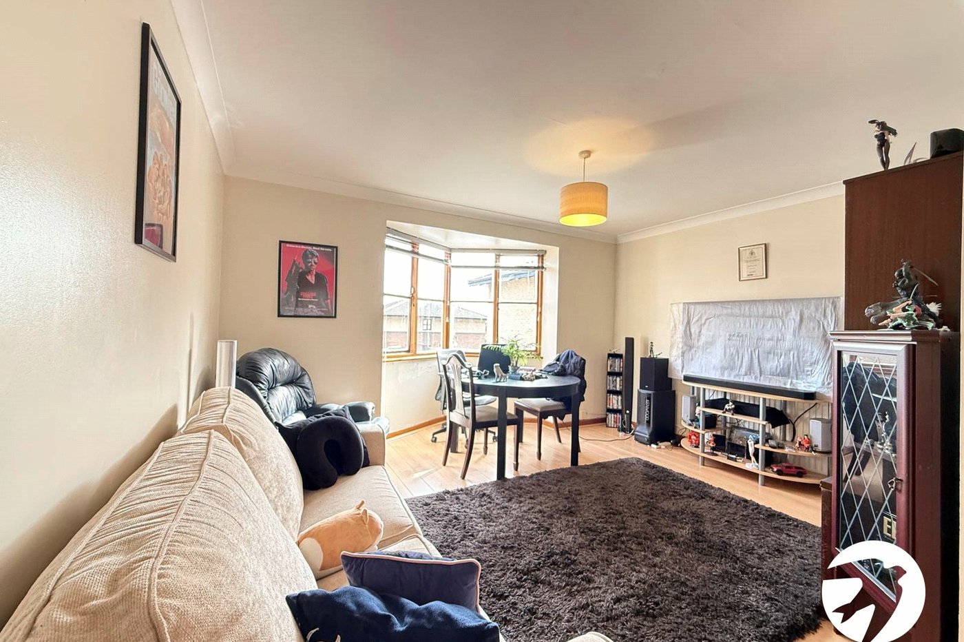 1 bedroom property for sale in London | Robinson Jackson