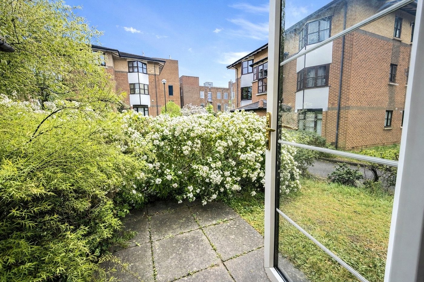 property for sale in London | Robinson Jackson