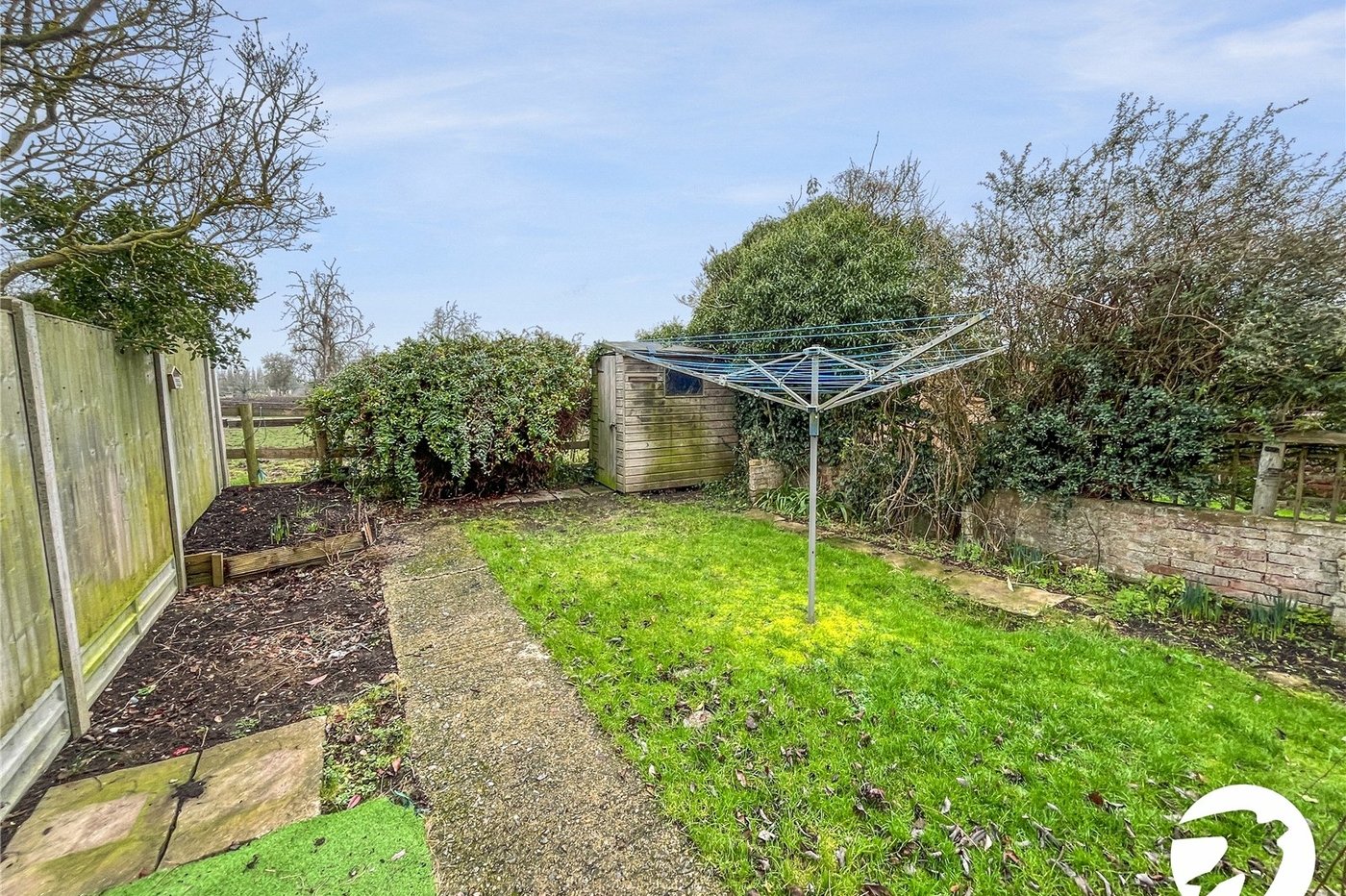 2 bedroom house for sale in Lynsted | Robinson Michael & Jackson