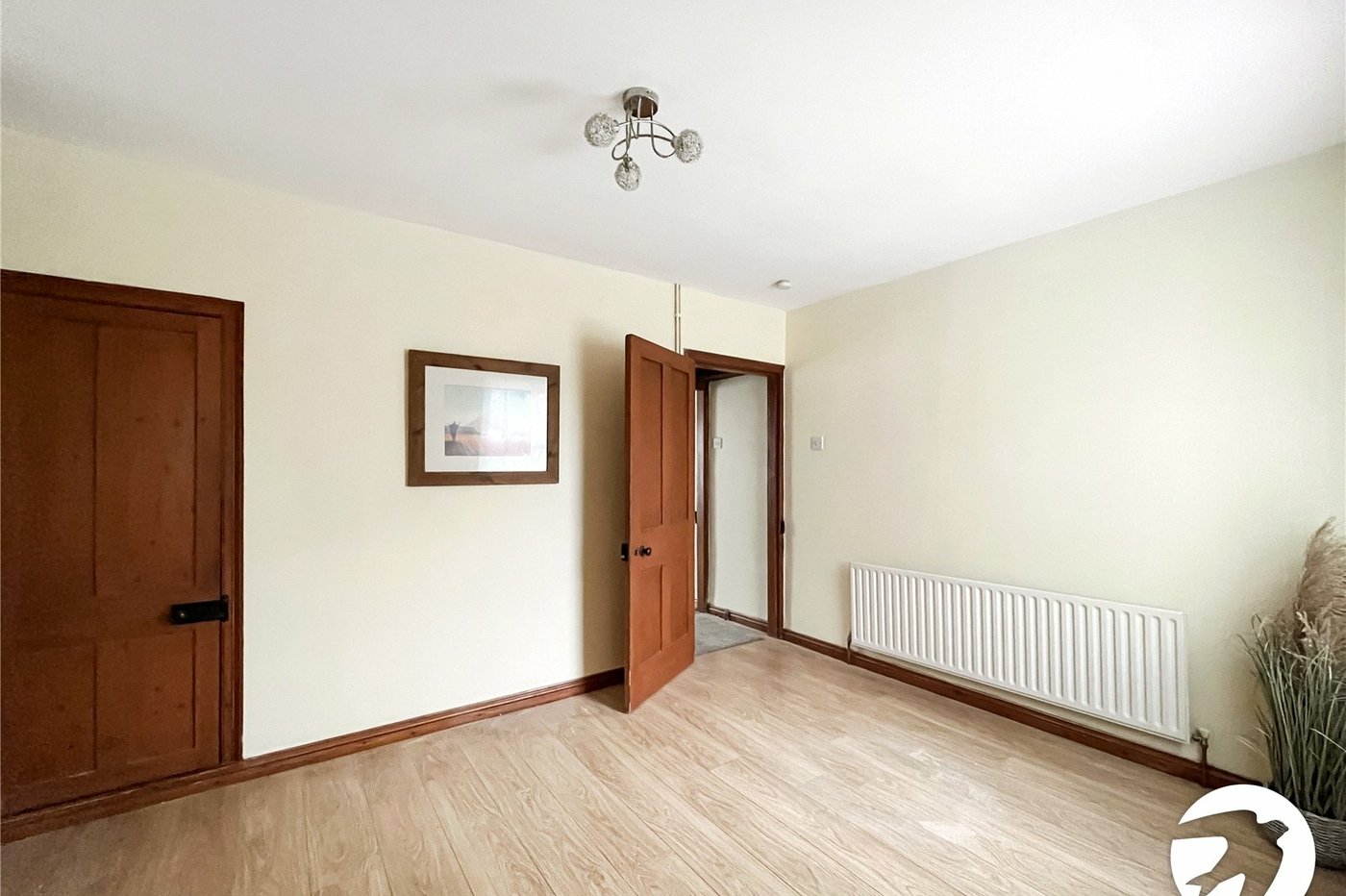 2 bedroom house for sale in Lynsted | Robinson Michael & Jackson