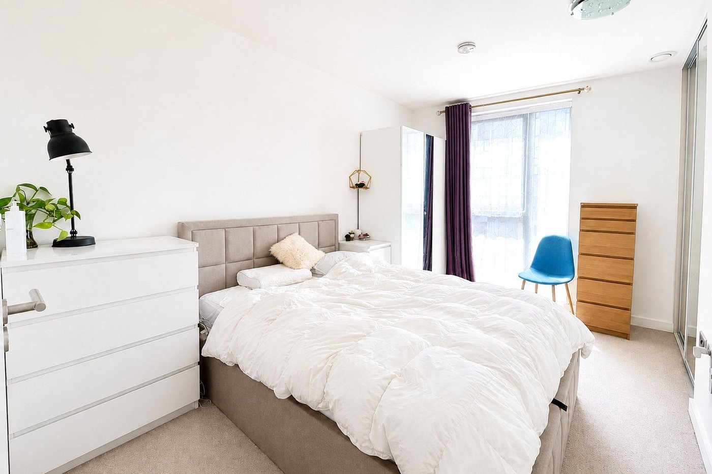 2 bedroom property for sale in Larkwood Avenue | Robinson Jackson