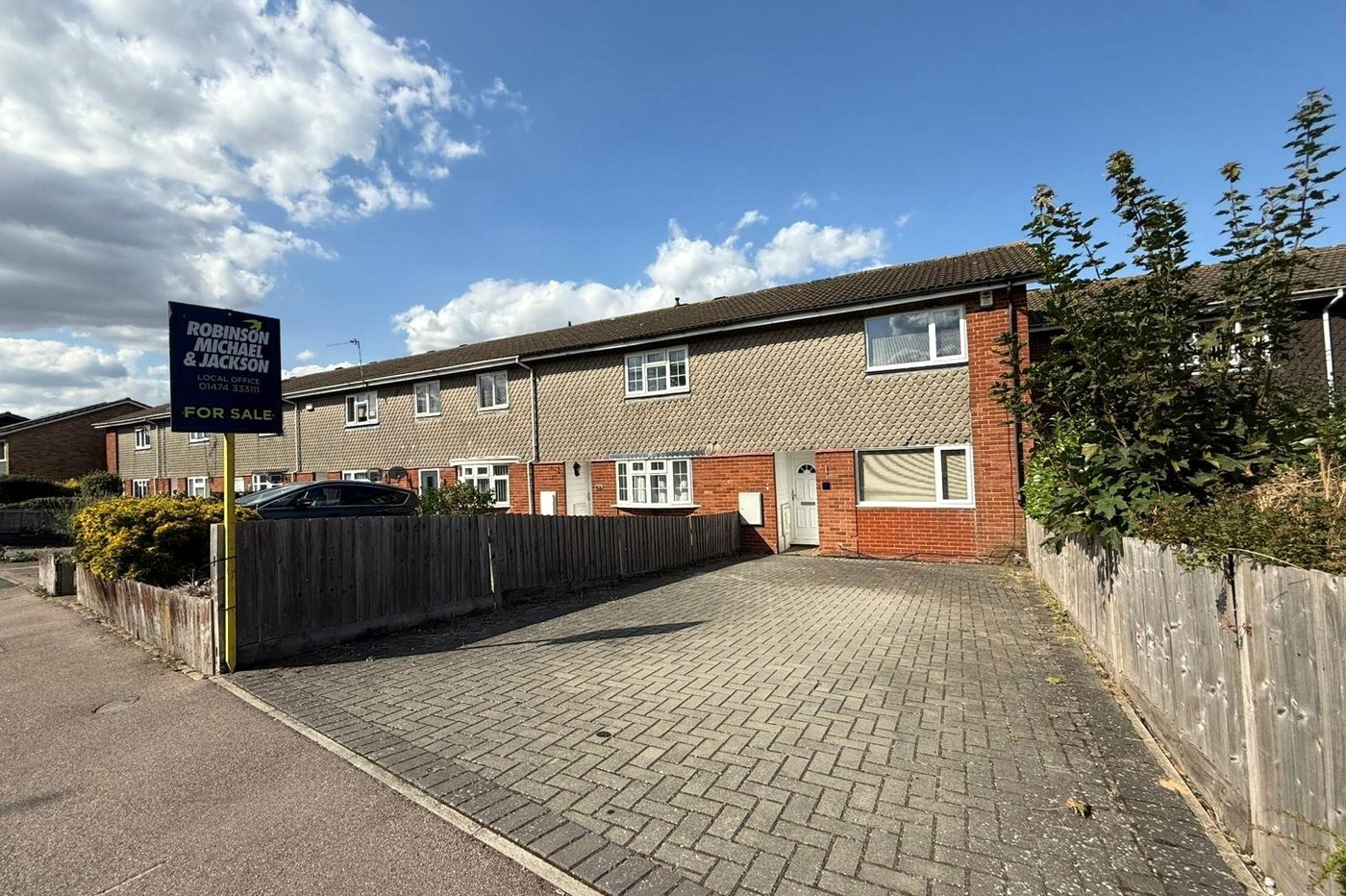 2 bedroom house for sale in Gravesend | Robinson Michael & Jackson