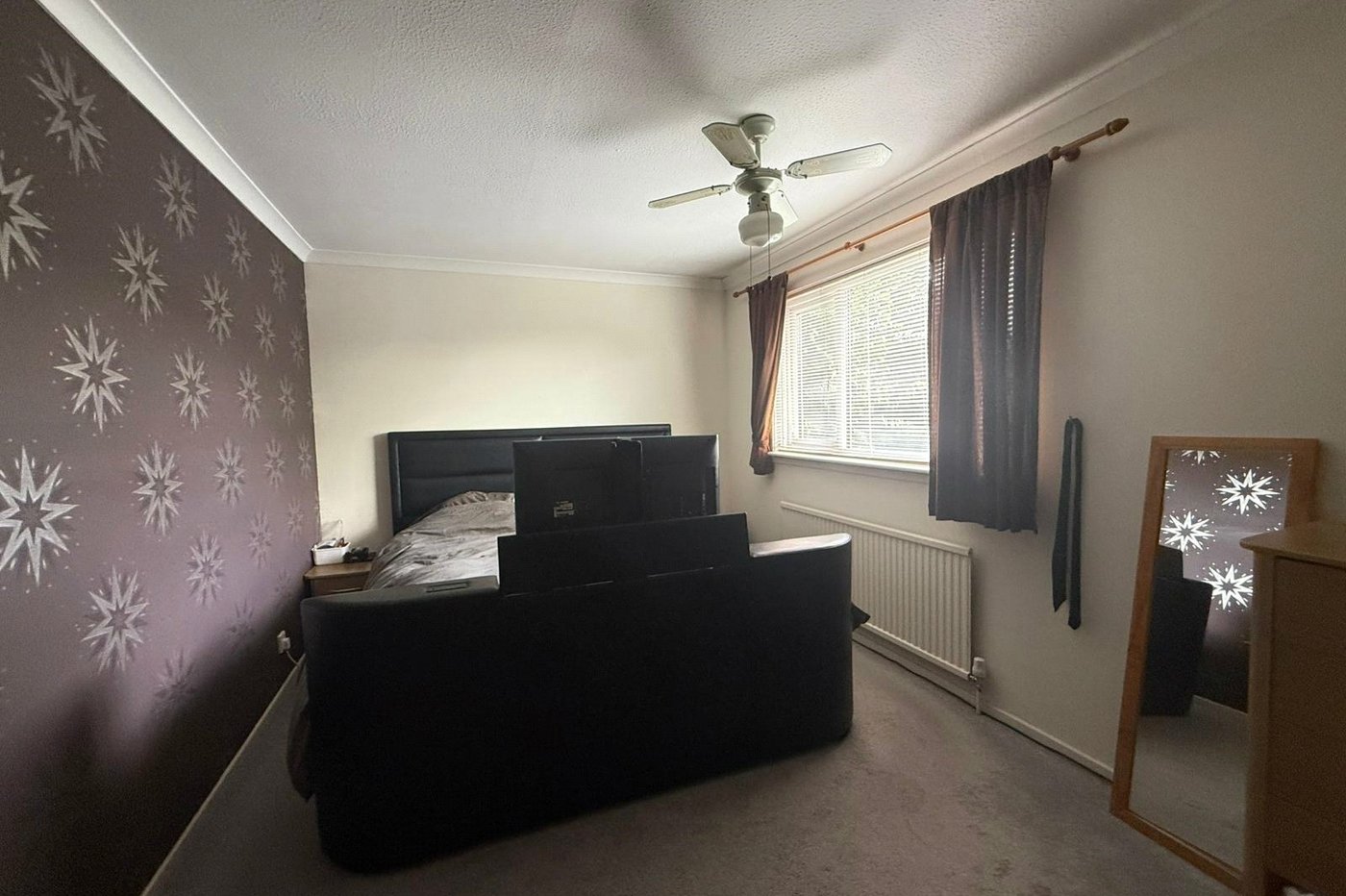 2 bedroom house for sale in Gravesend | Robinson Michael & Jackson