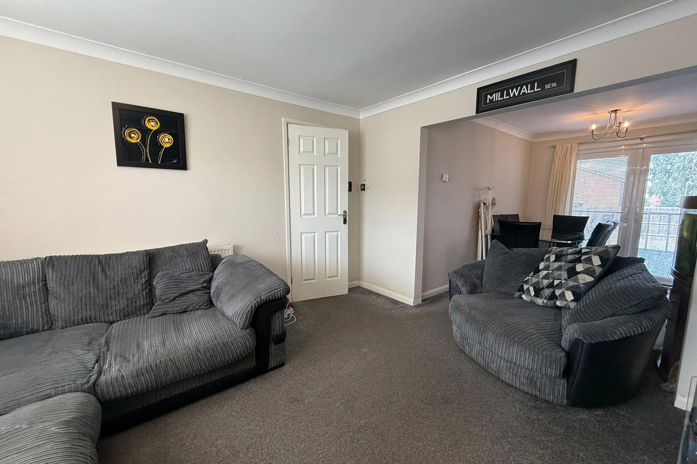 2 bedroom house for sale in Gravesend | Robinson Michael & Jackson