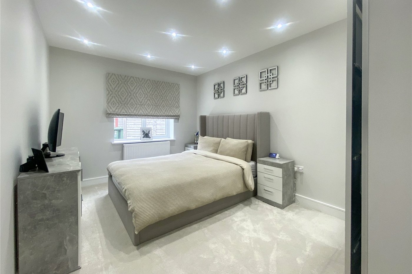 2 bedroom property for sale in Sidcup | Robinson Jackson