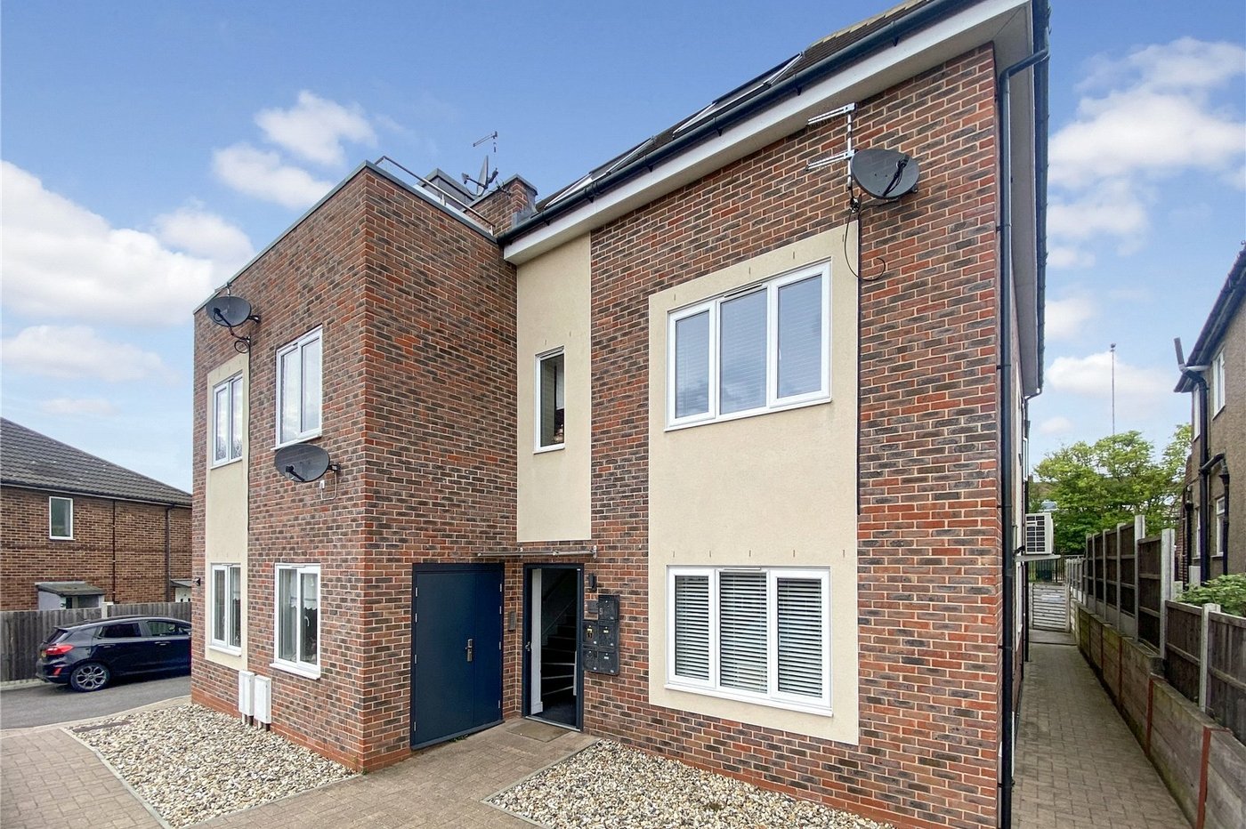 2 bedroom property for sale in Sidcup | Robinson Jackson