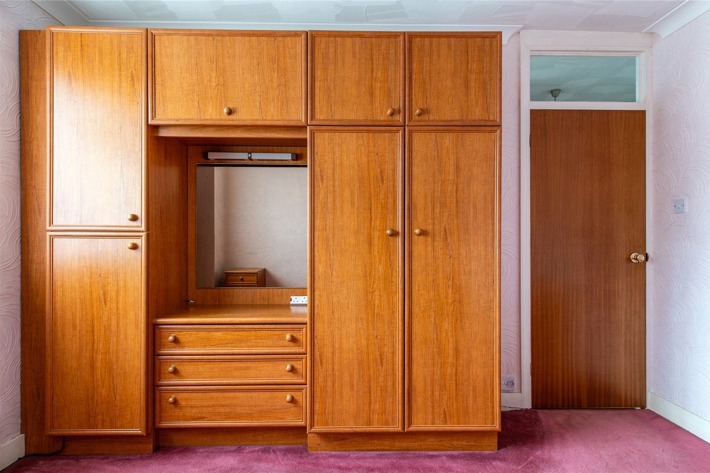 3 bedroom house for sale in Chalk | Robinson Michael & Jackson