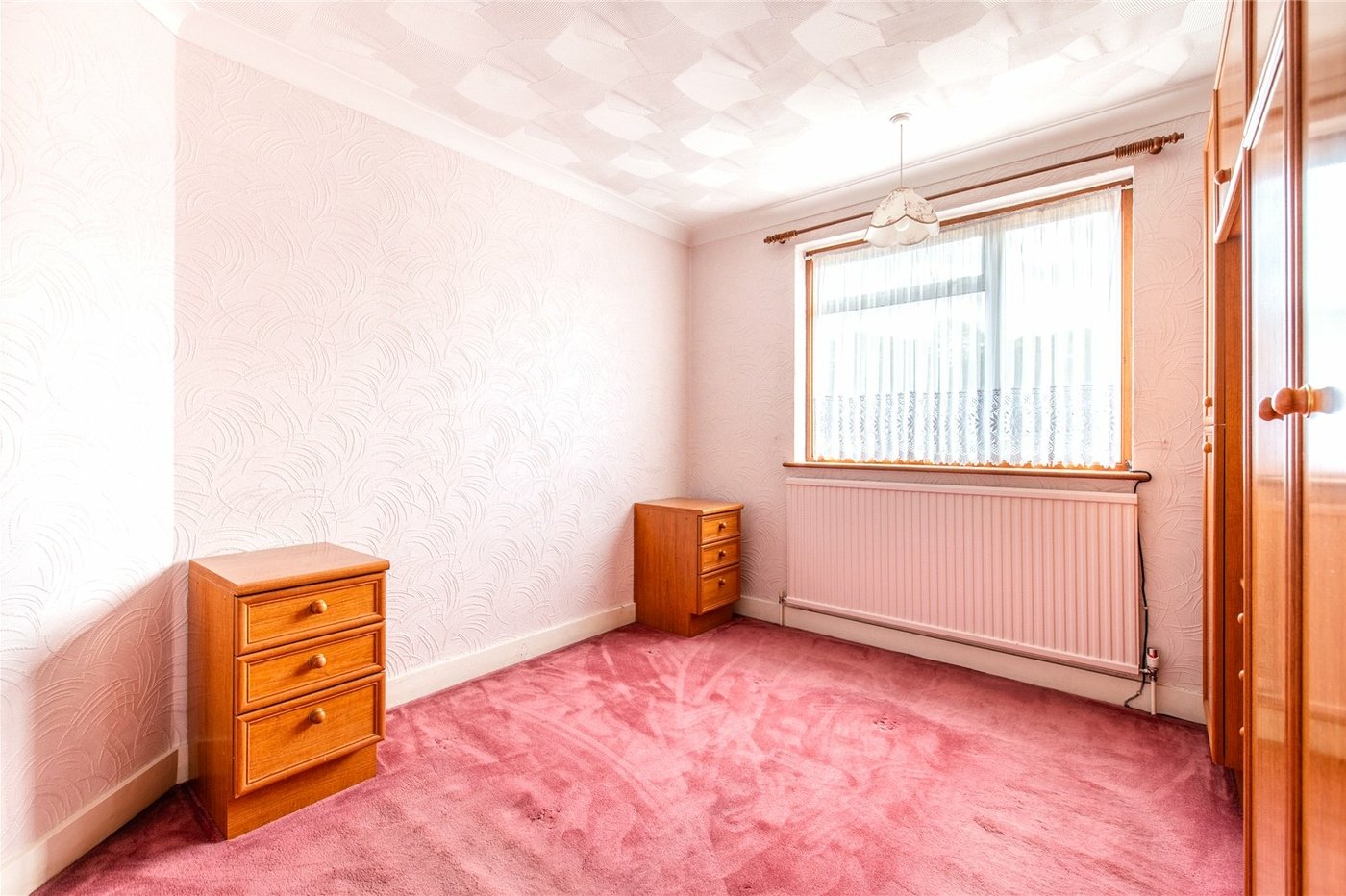 3 bedroom house for sale in Chalk | Robinson Michael & Jackson