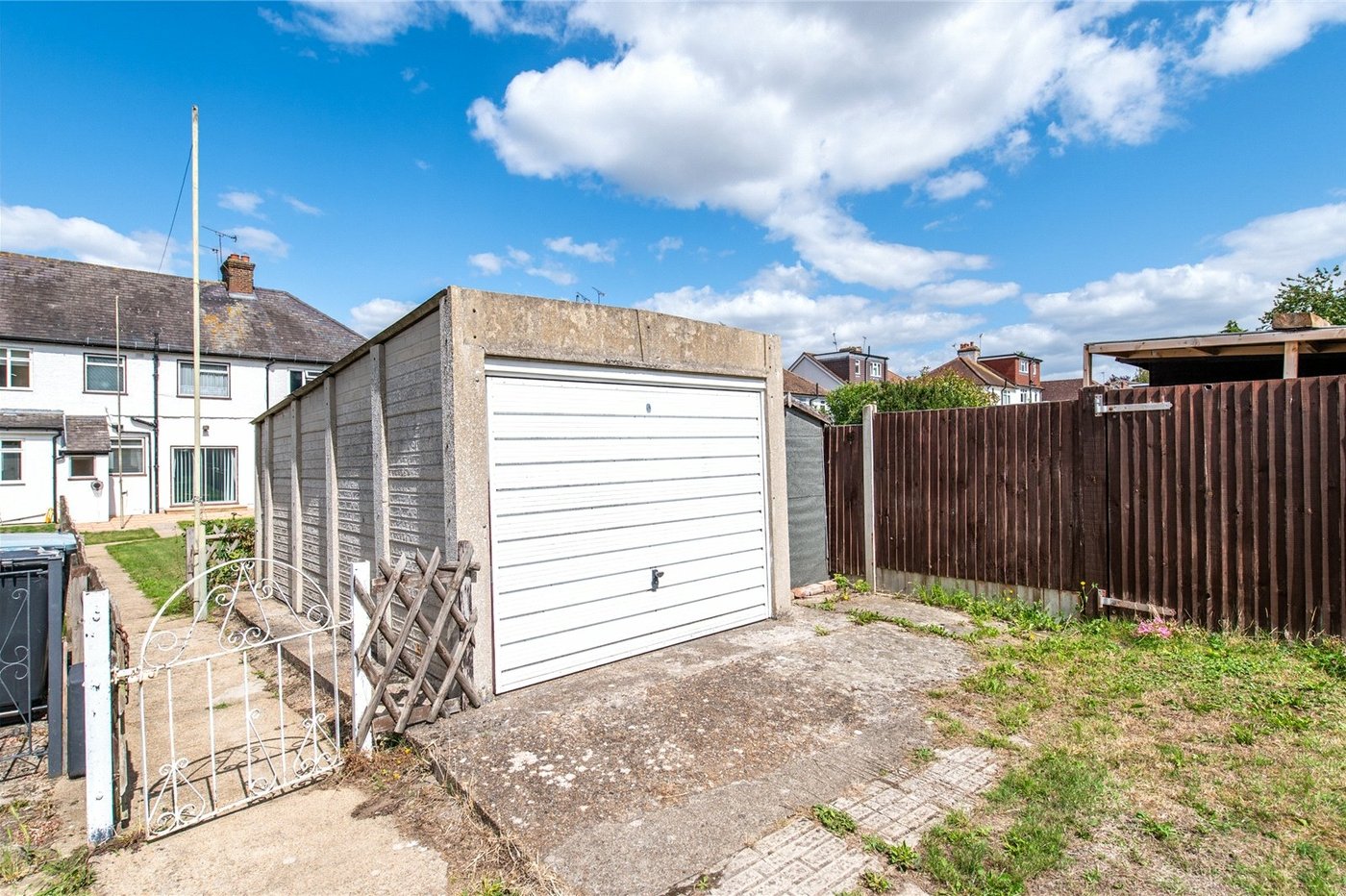 3 bedroom house for sale in Chalk | Robinson Michael & Jackson