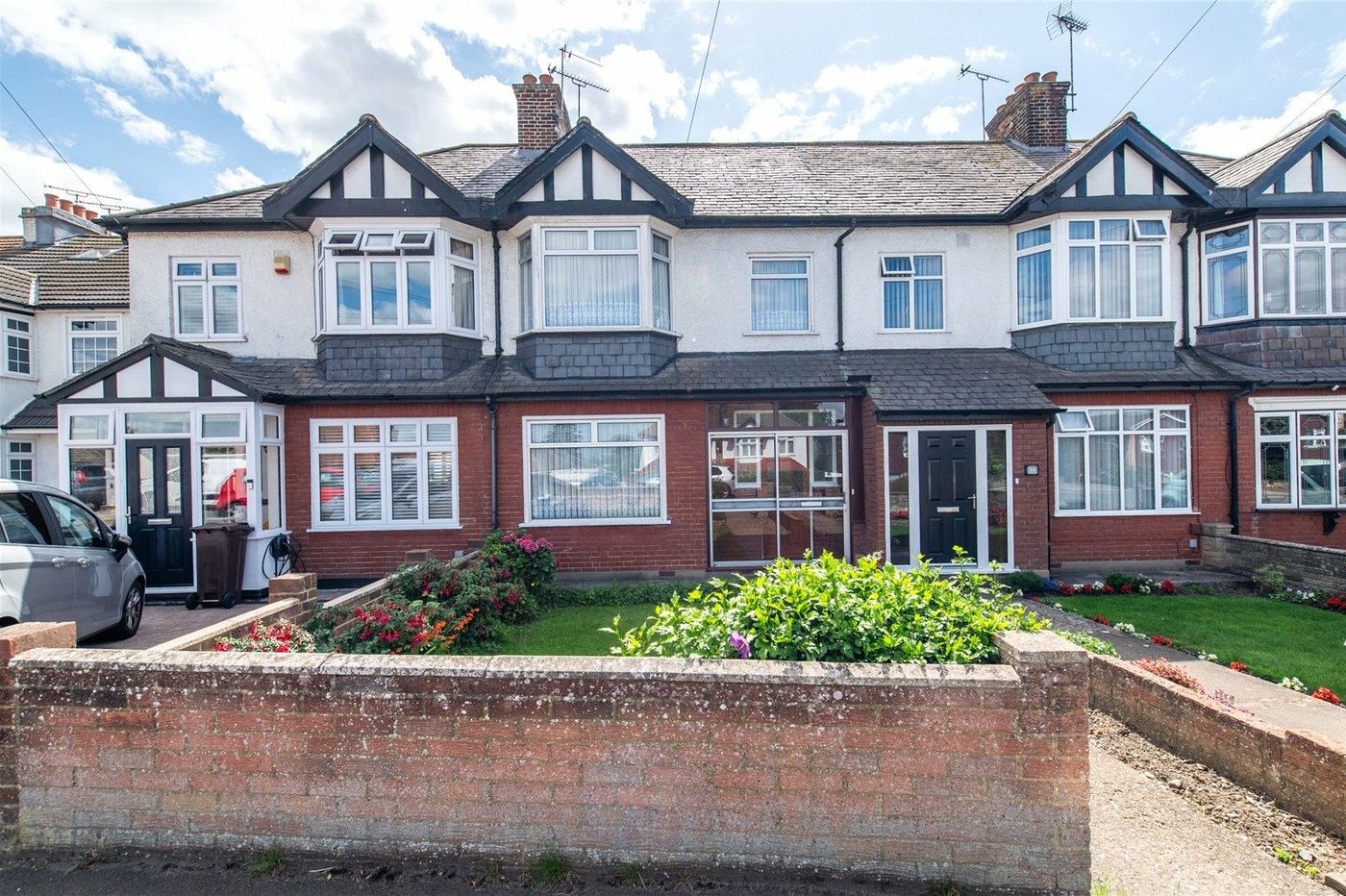 3 bedroom house for sale in Chalk | Robinson Michael & Jackson