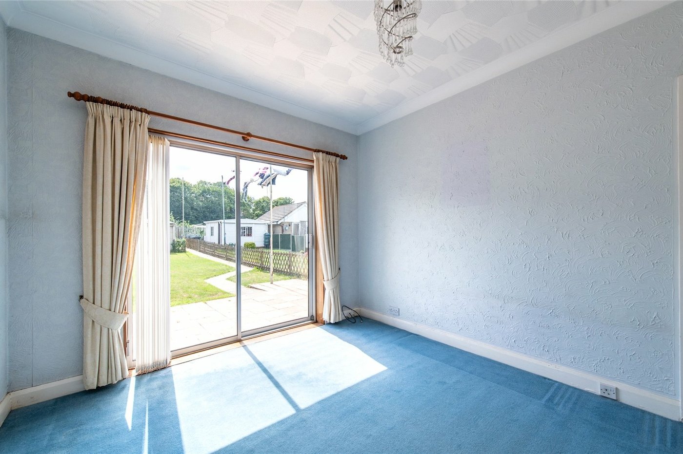 3 bedroom house for sale in Chalk | Robinson Michael & Jackson