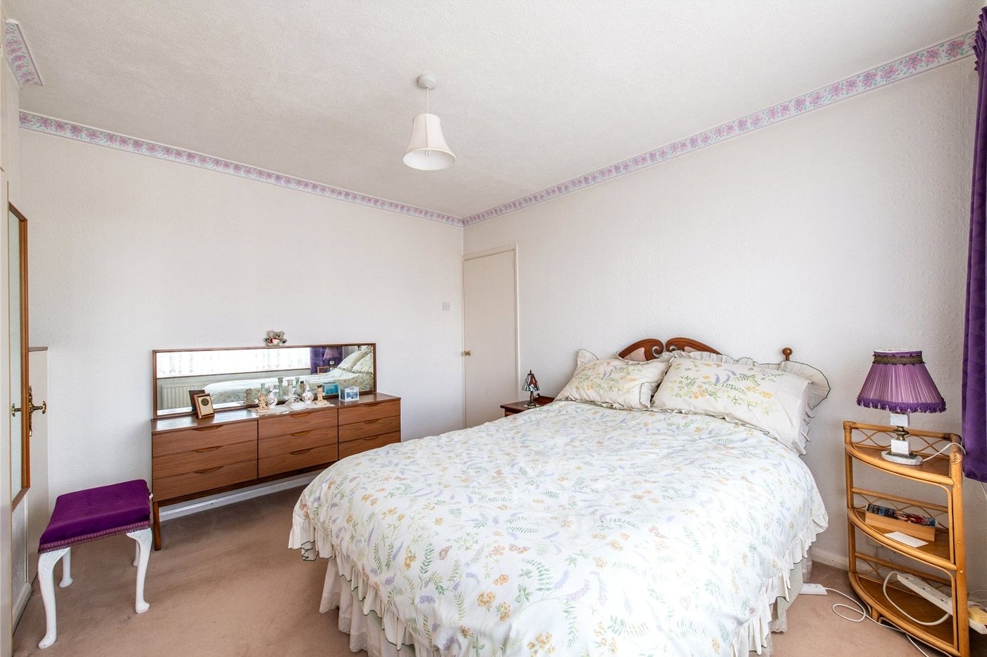 3 bedroom house for sale in Chalk | Robinson Michael & Jackson