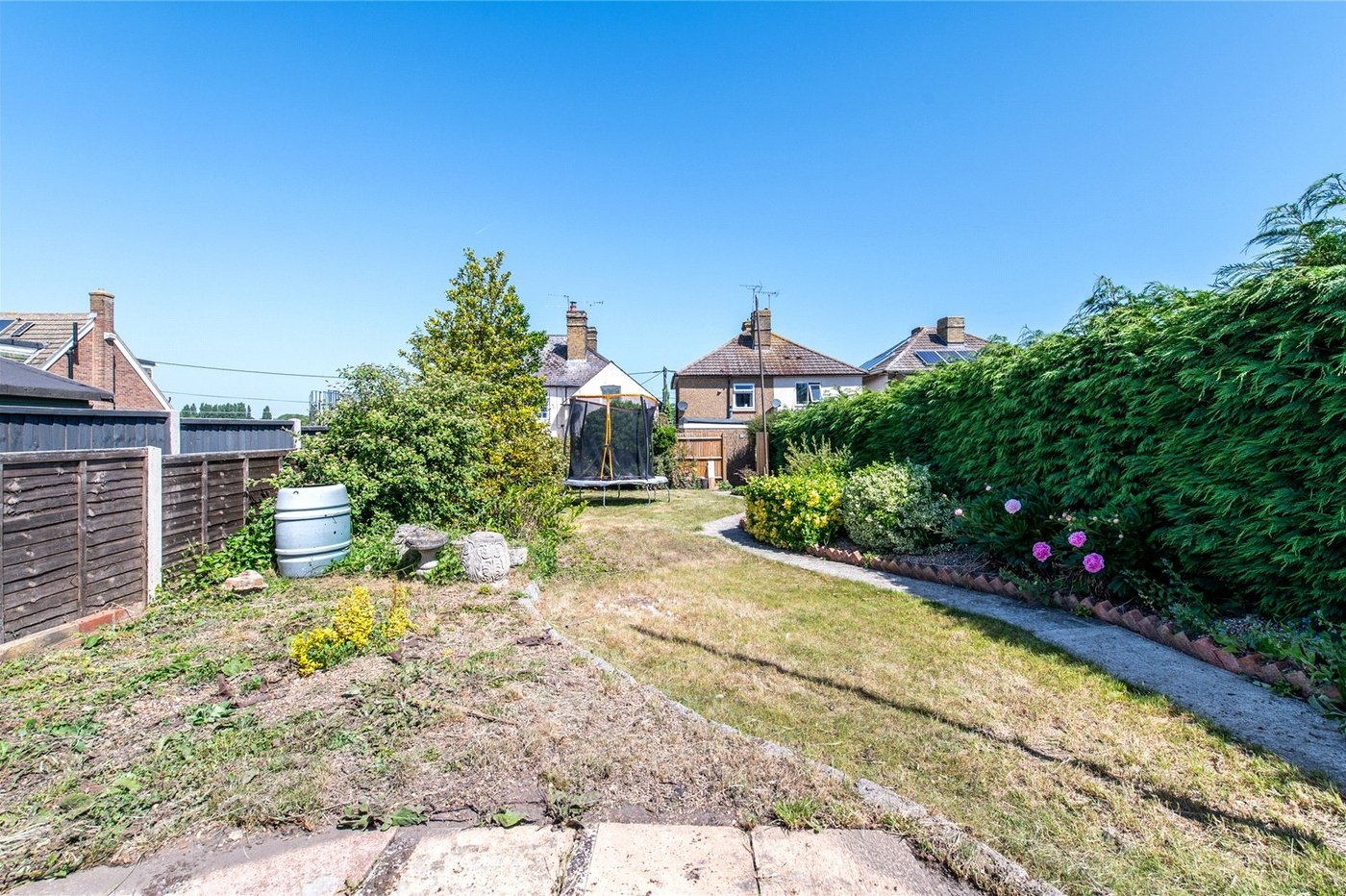 2 bedroom house for sale in Lower Higham | Robinson Michael & Jackson