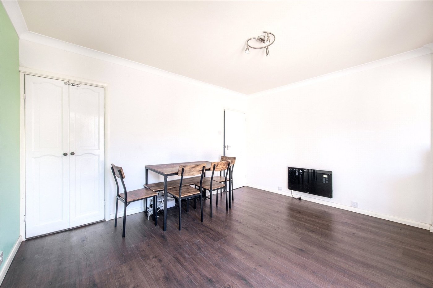 2 bedroom house for sale in Lower Higham | Robinson Michael & Jackson