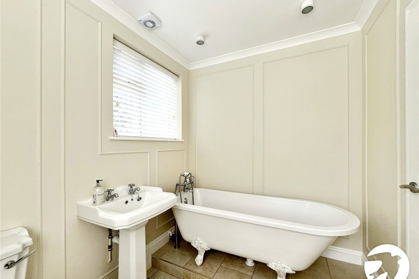 3 bedroom house for sale in Sittingbourne | Robinson Michael & Jackson