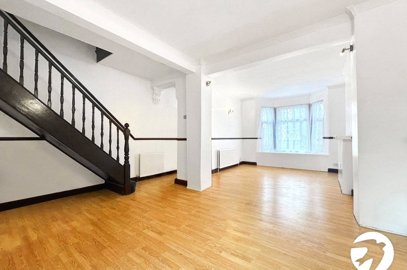 3 bedroom house for sale in London | Robinson Jackson
