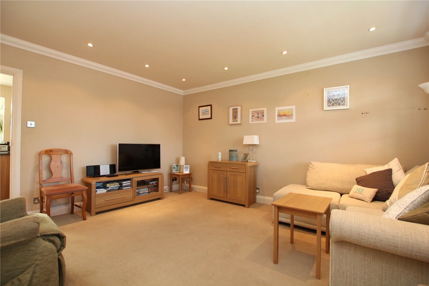 3 bedroom house for sale in New Eltham | Robinson Jackson