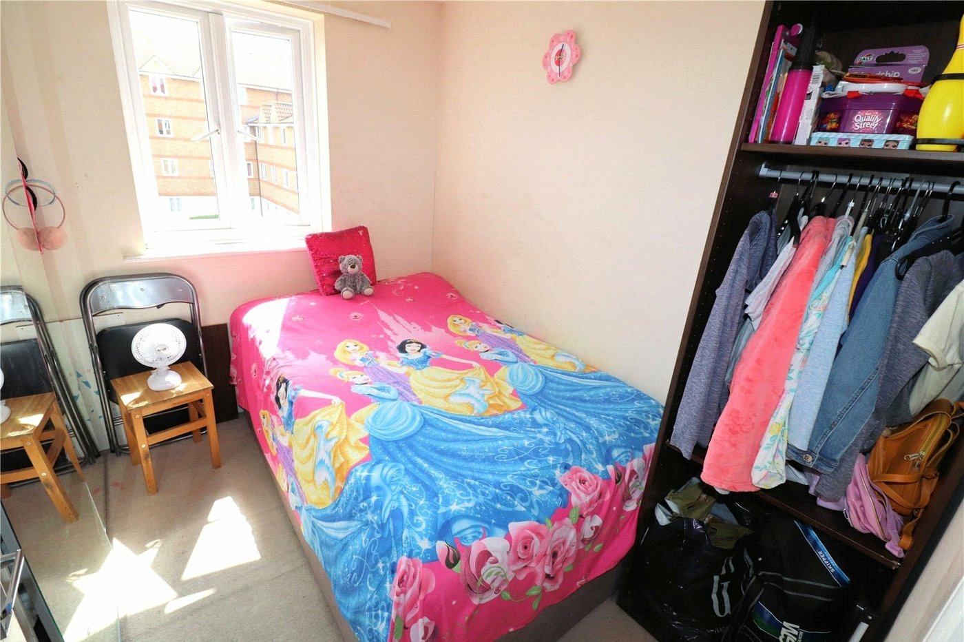2 bedroom property for sale in Erith | Robinson Jackson