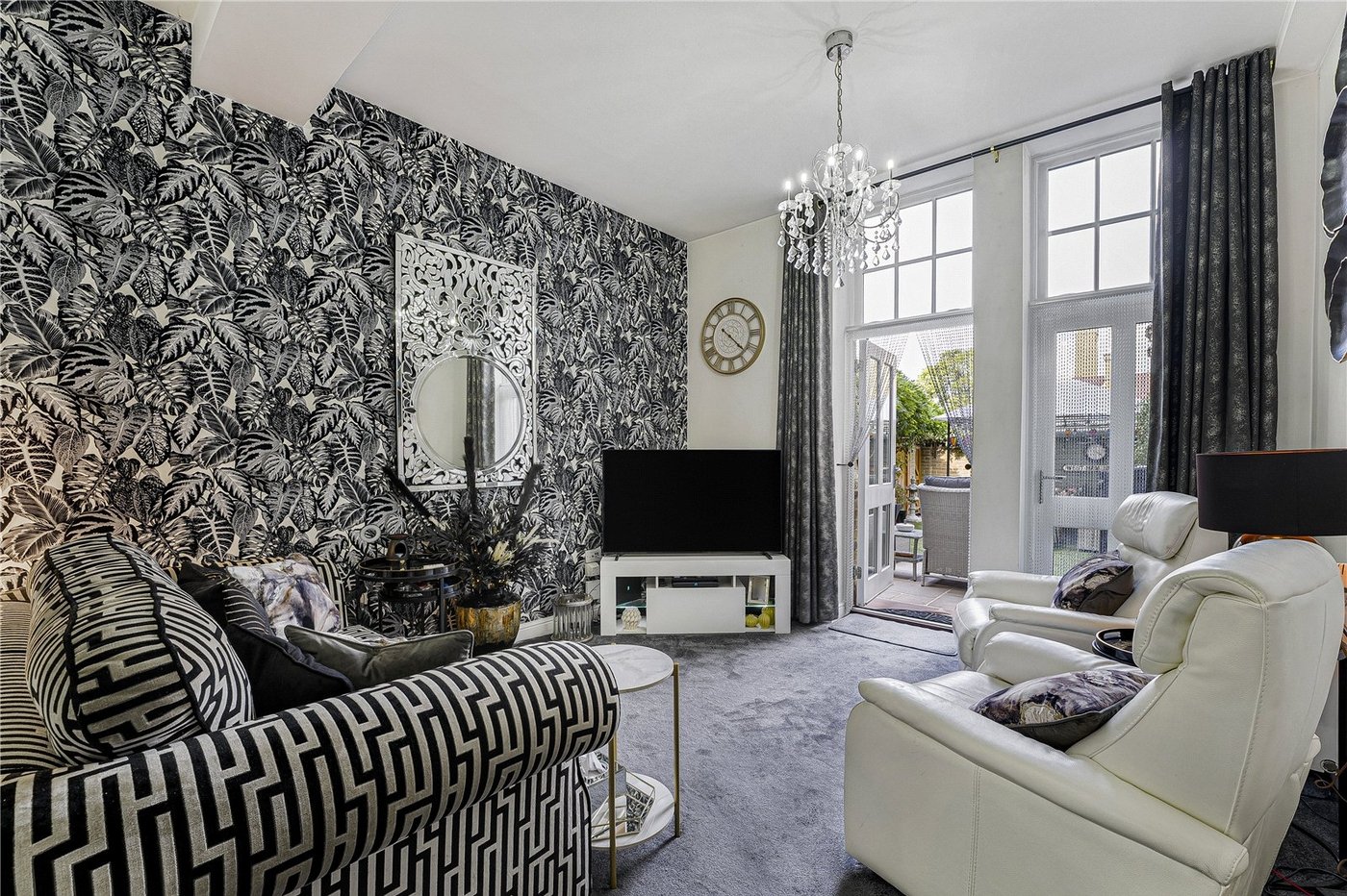2 bedroom house for sale in Dartford | Robinson Jackson