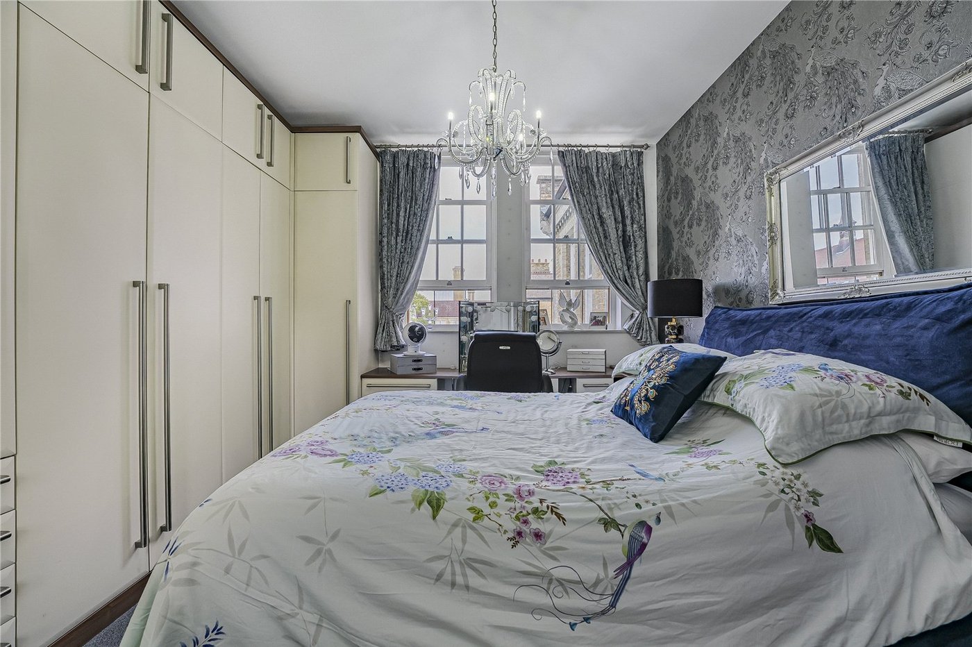 2 bedroom house for sale in Dartford | Robinson Jackson